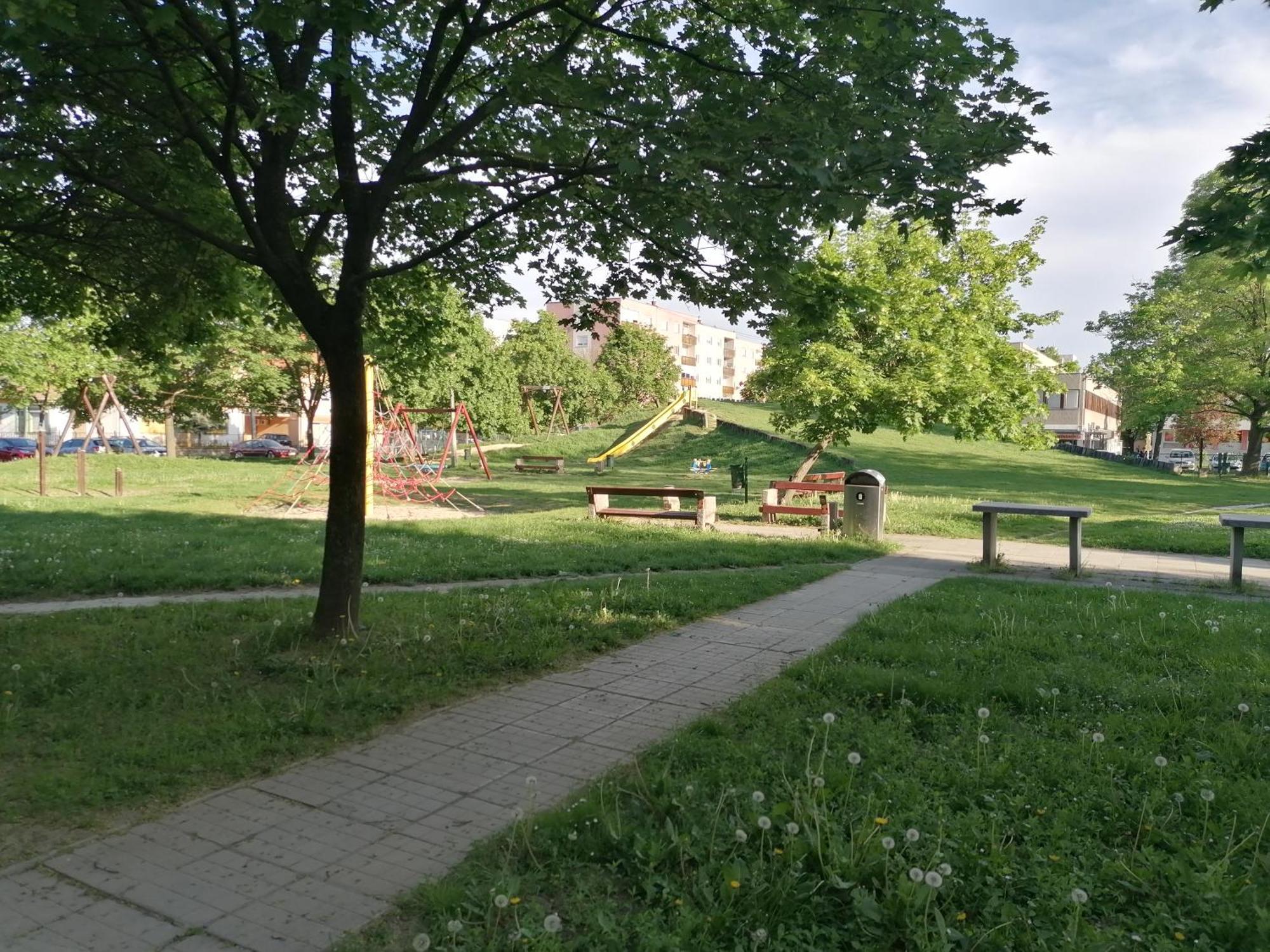 Central Park Apartman Szekszard Exterior photo